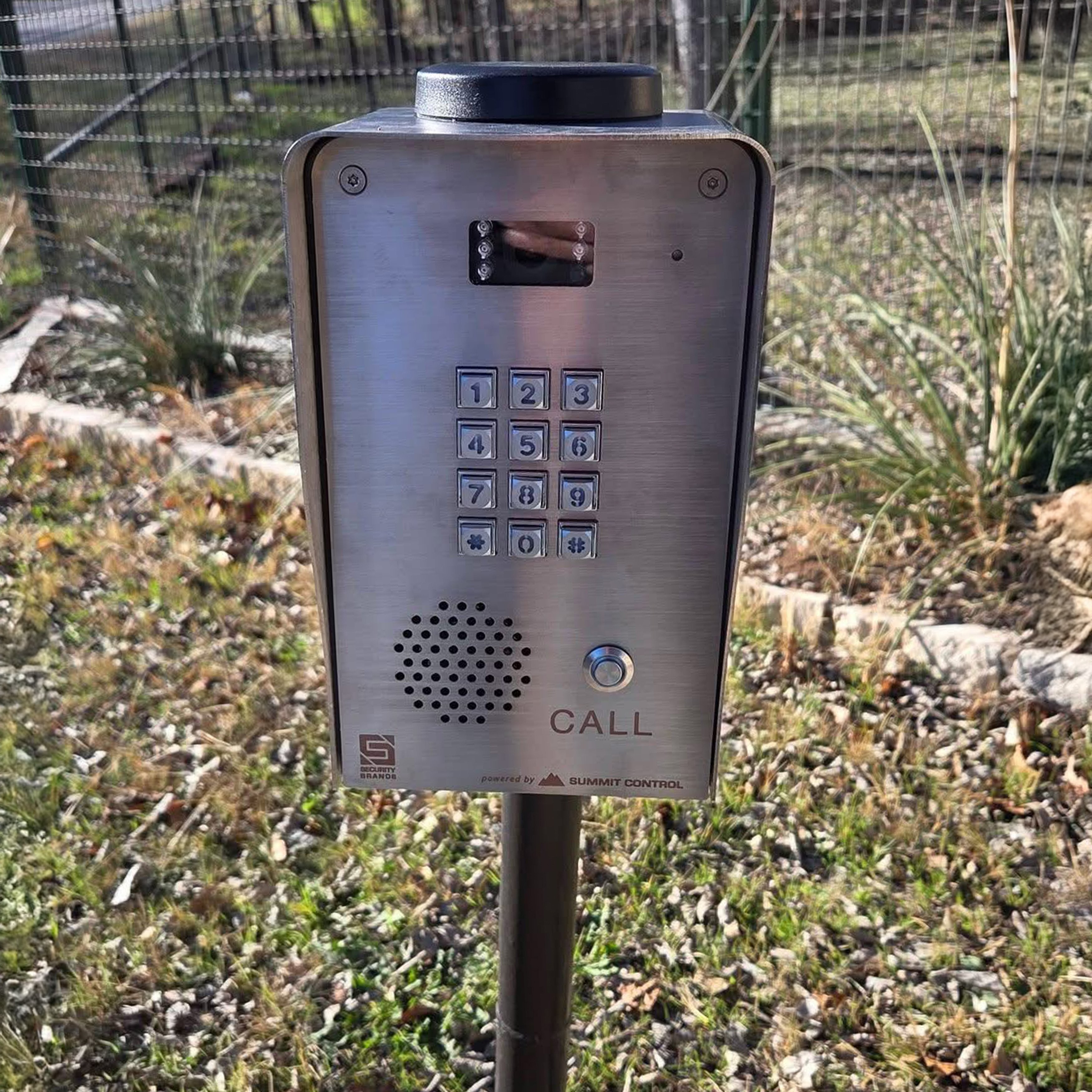 Ascent R1 Residential Cellular Telephone Entry System with Keypad - 16 ...